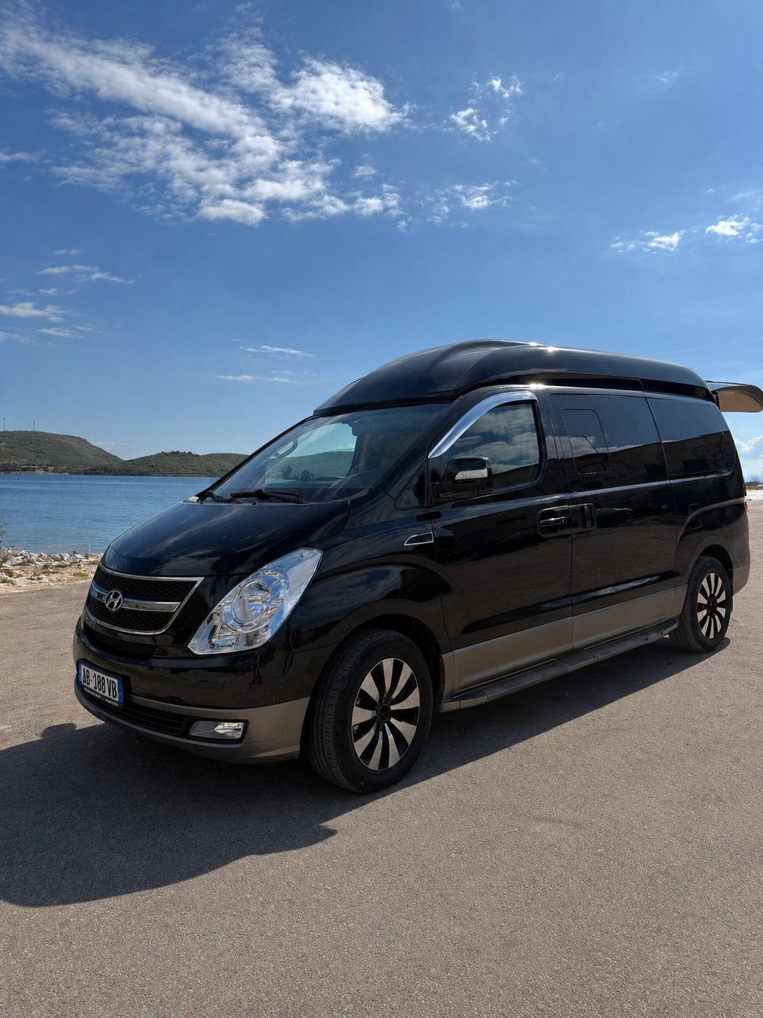 Hyundai Starex for rent