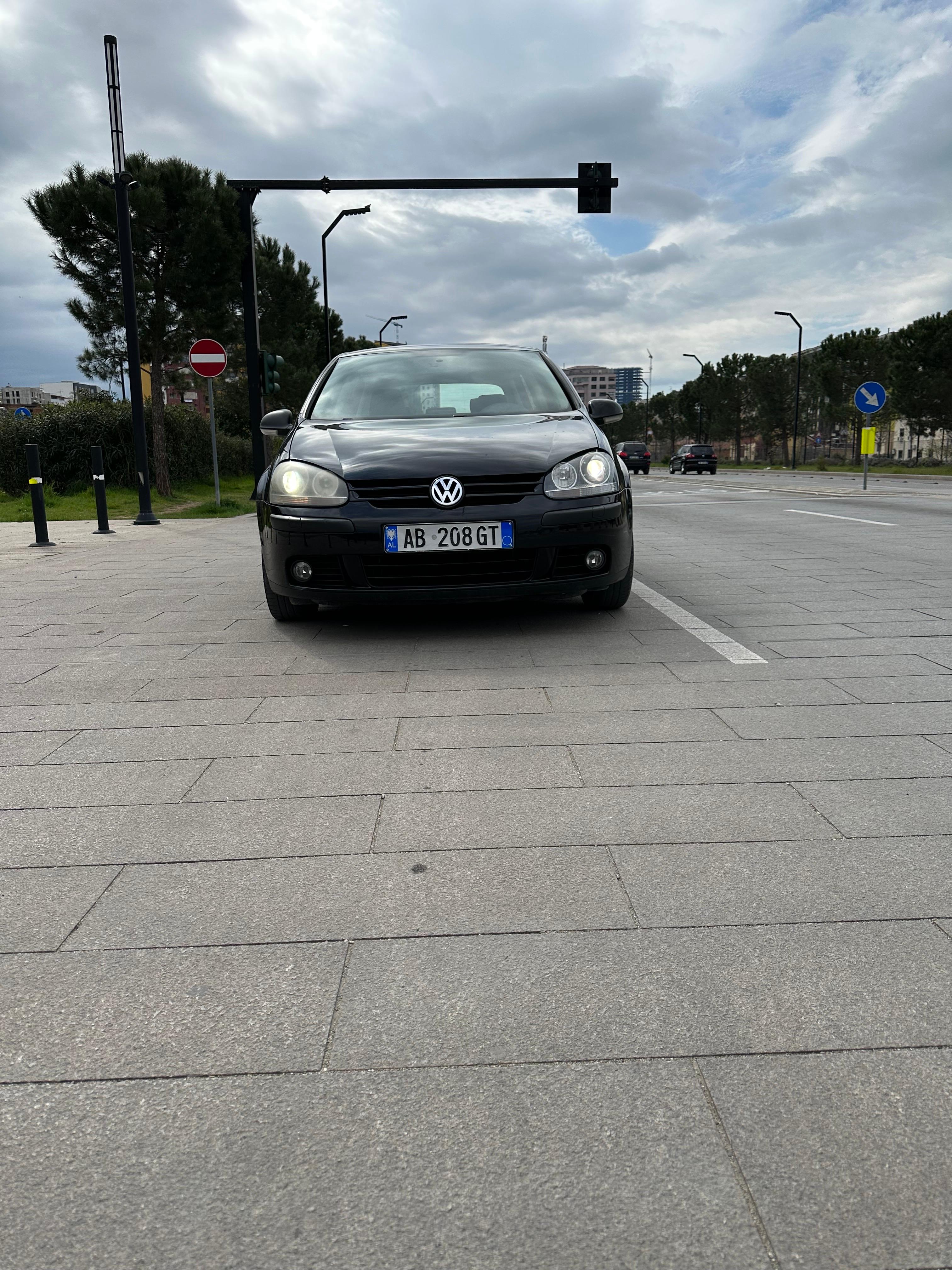 Volkswagen Golf for rent