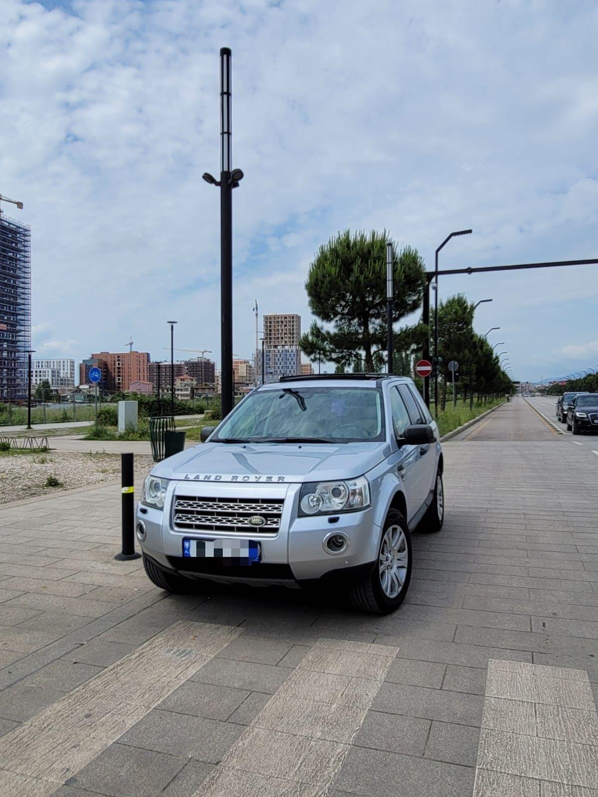 Land Rover Freelander for rent