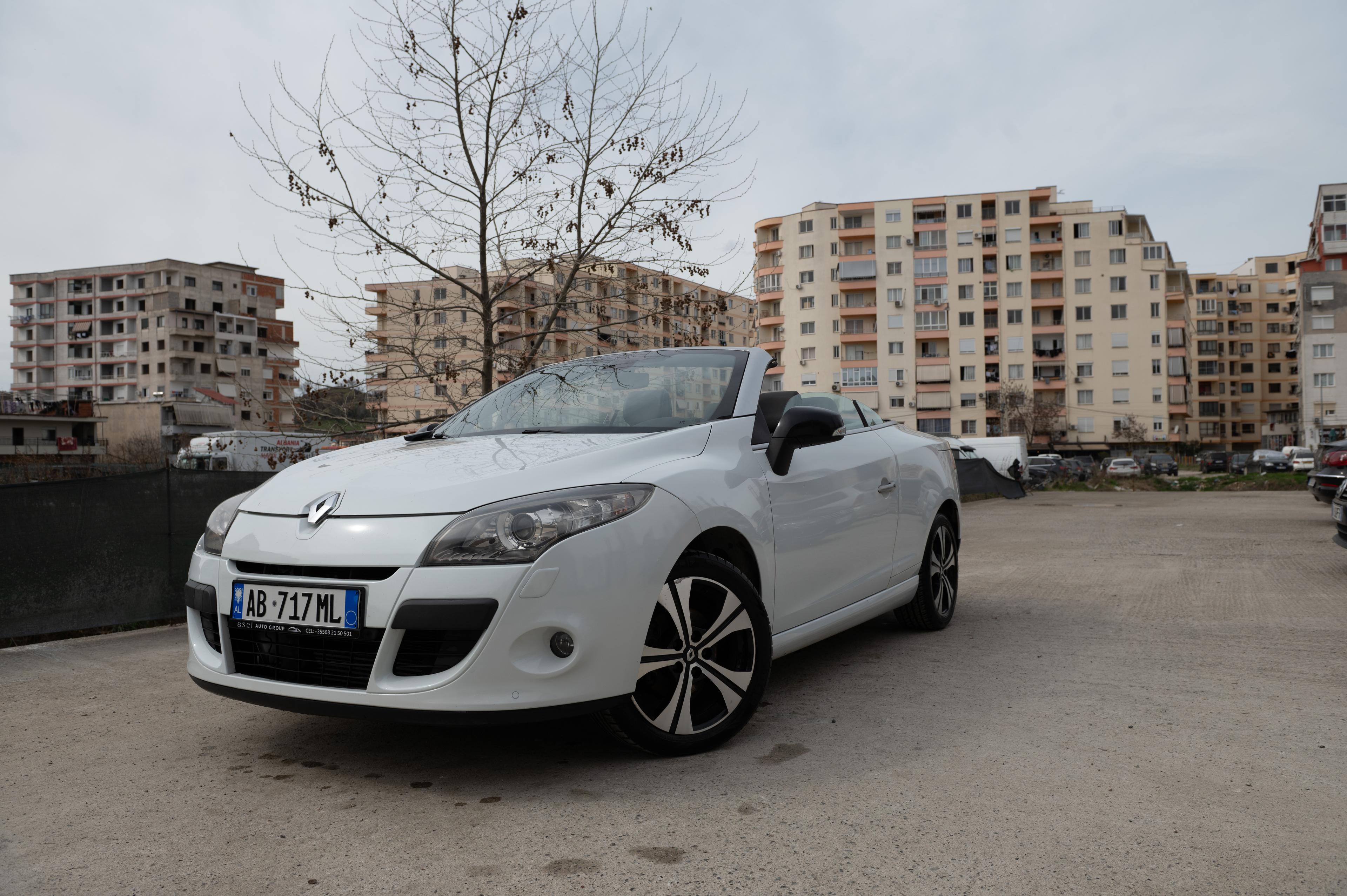 Renault Megane for rent