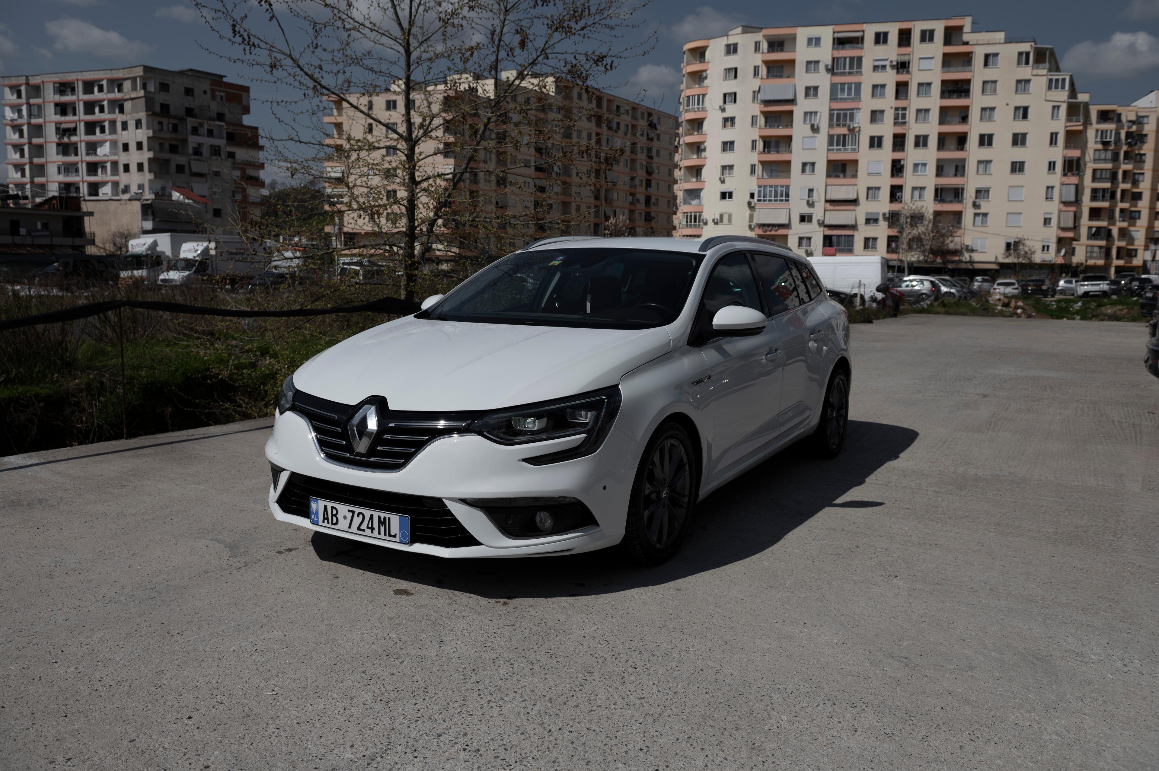 Renault Megane for rent