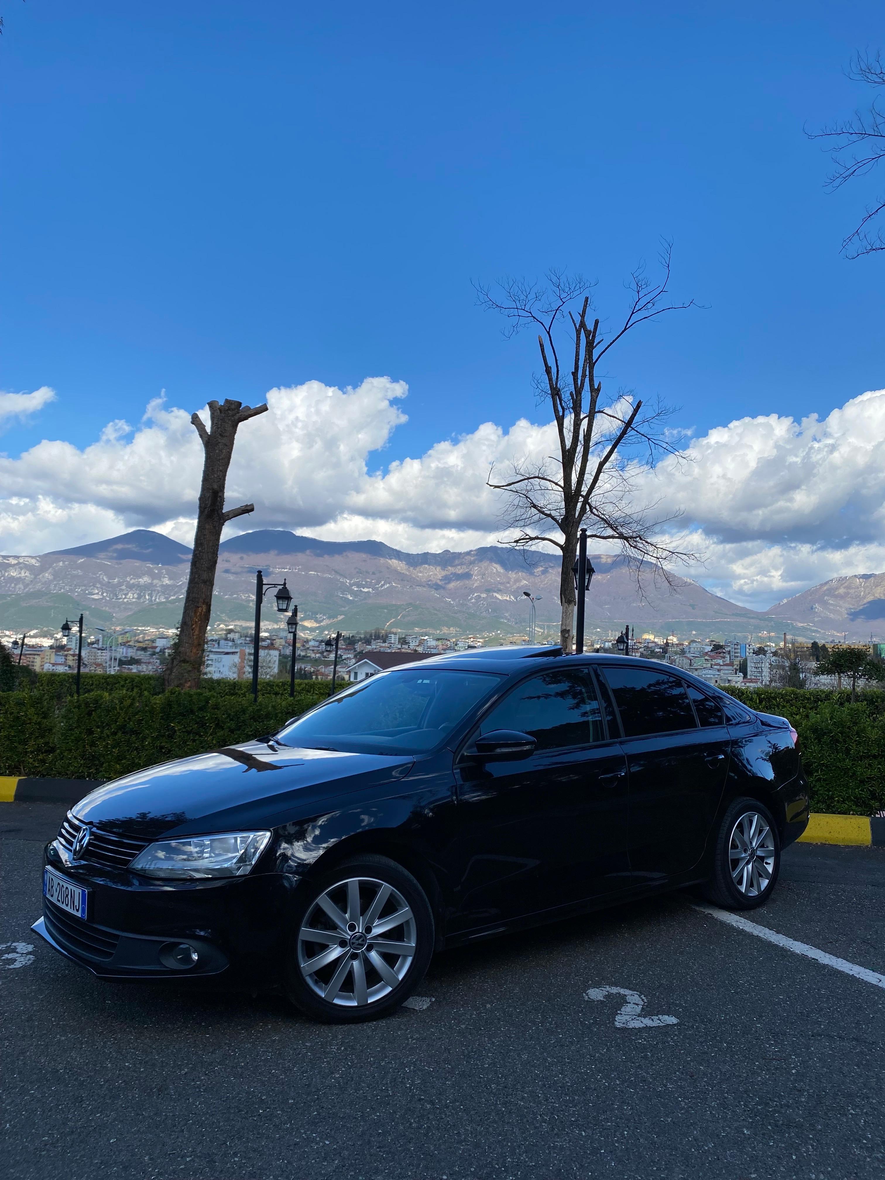 Volkswagen Jetta for rent