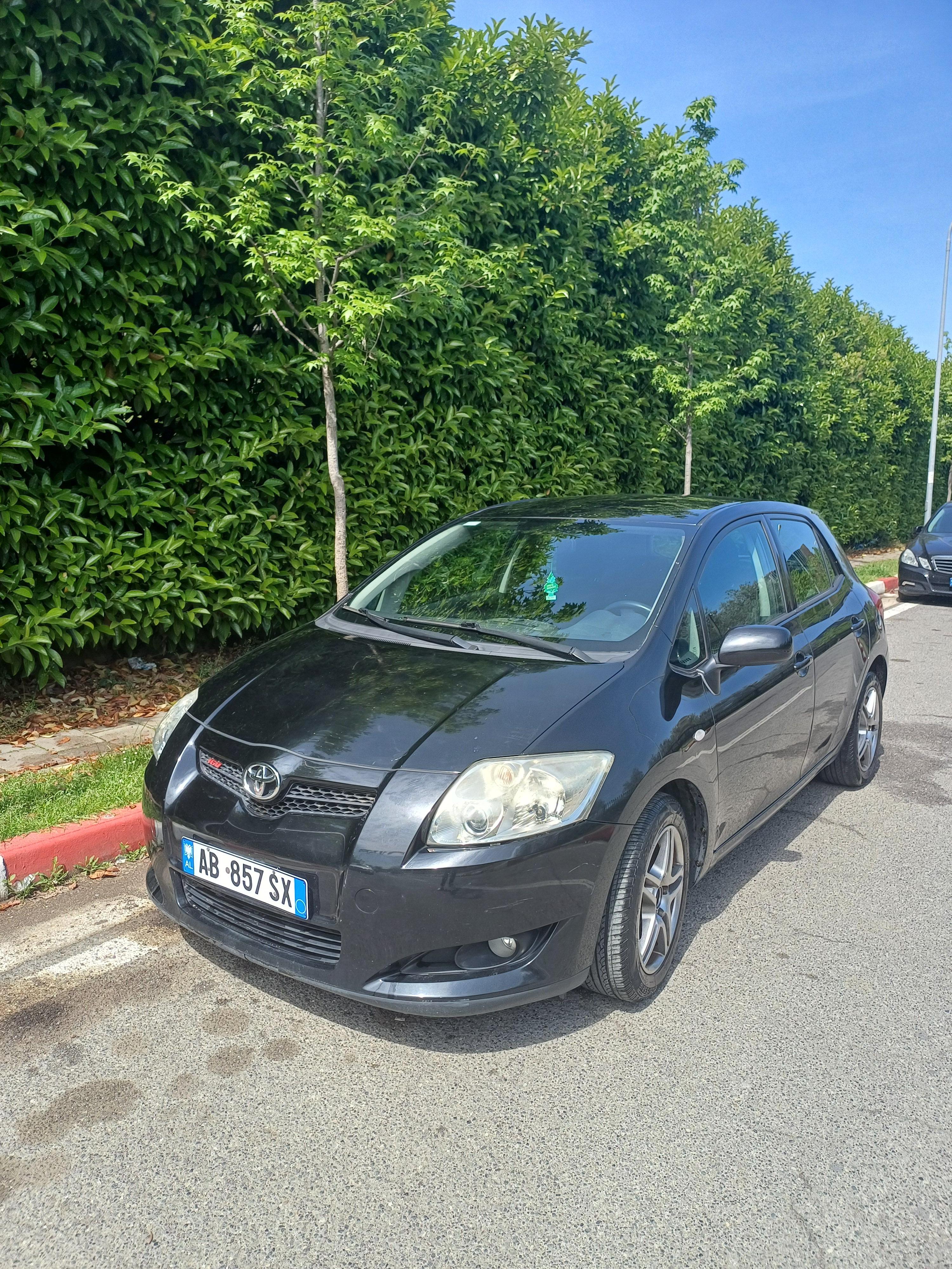 Toyota Auris for rent