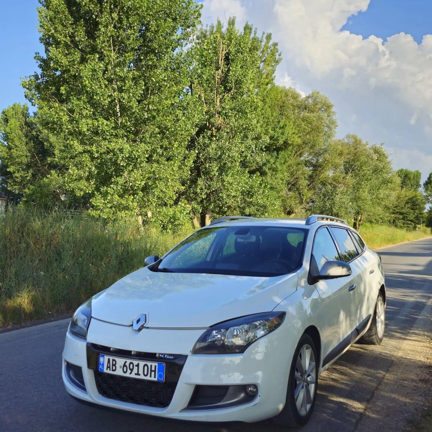 Renault Megane for rent
