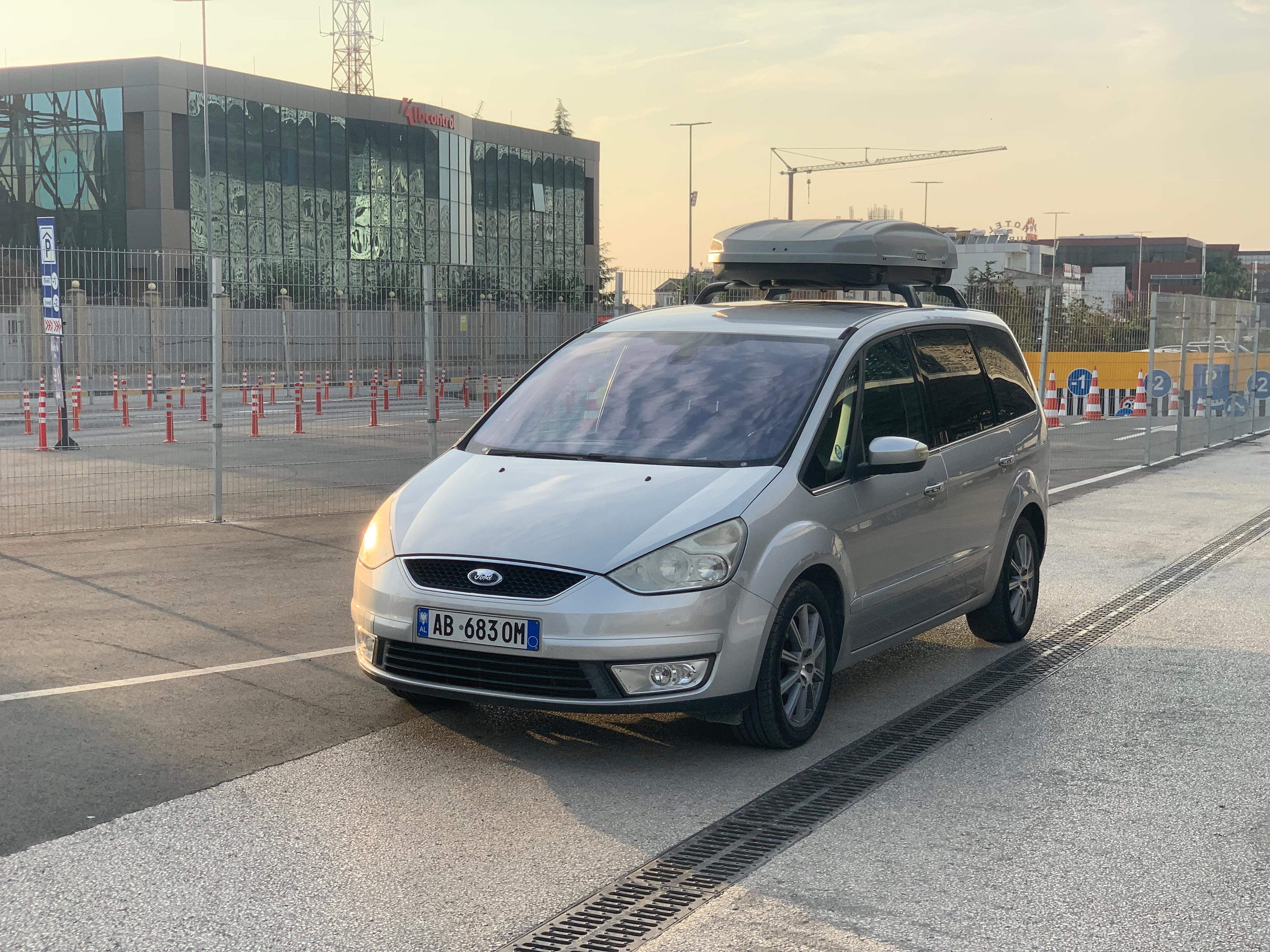 Ford C-MAX Hybrid for rent