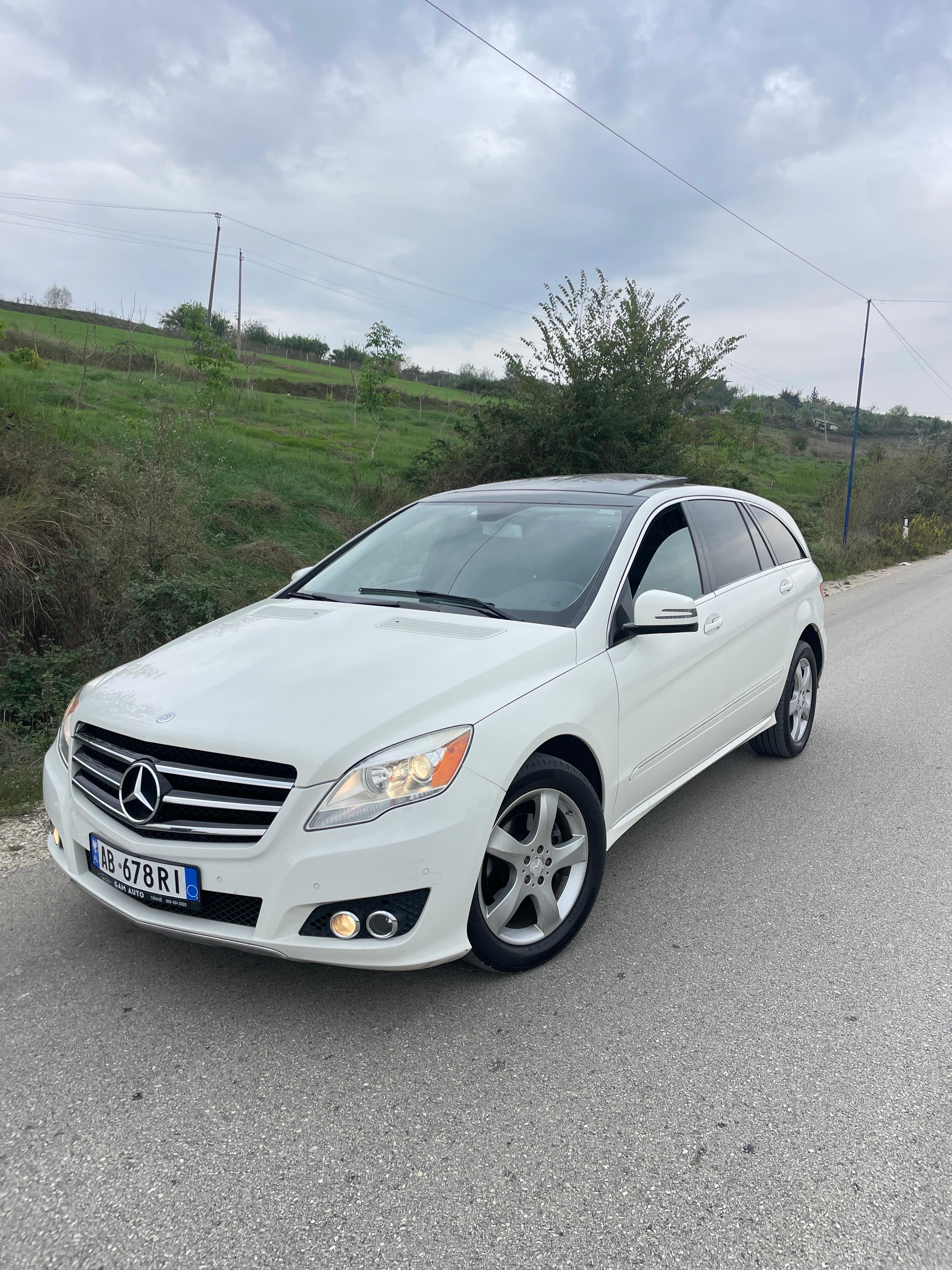Mercedes-Benz R-Class for rent