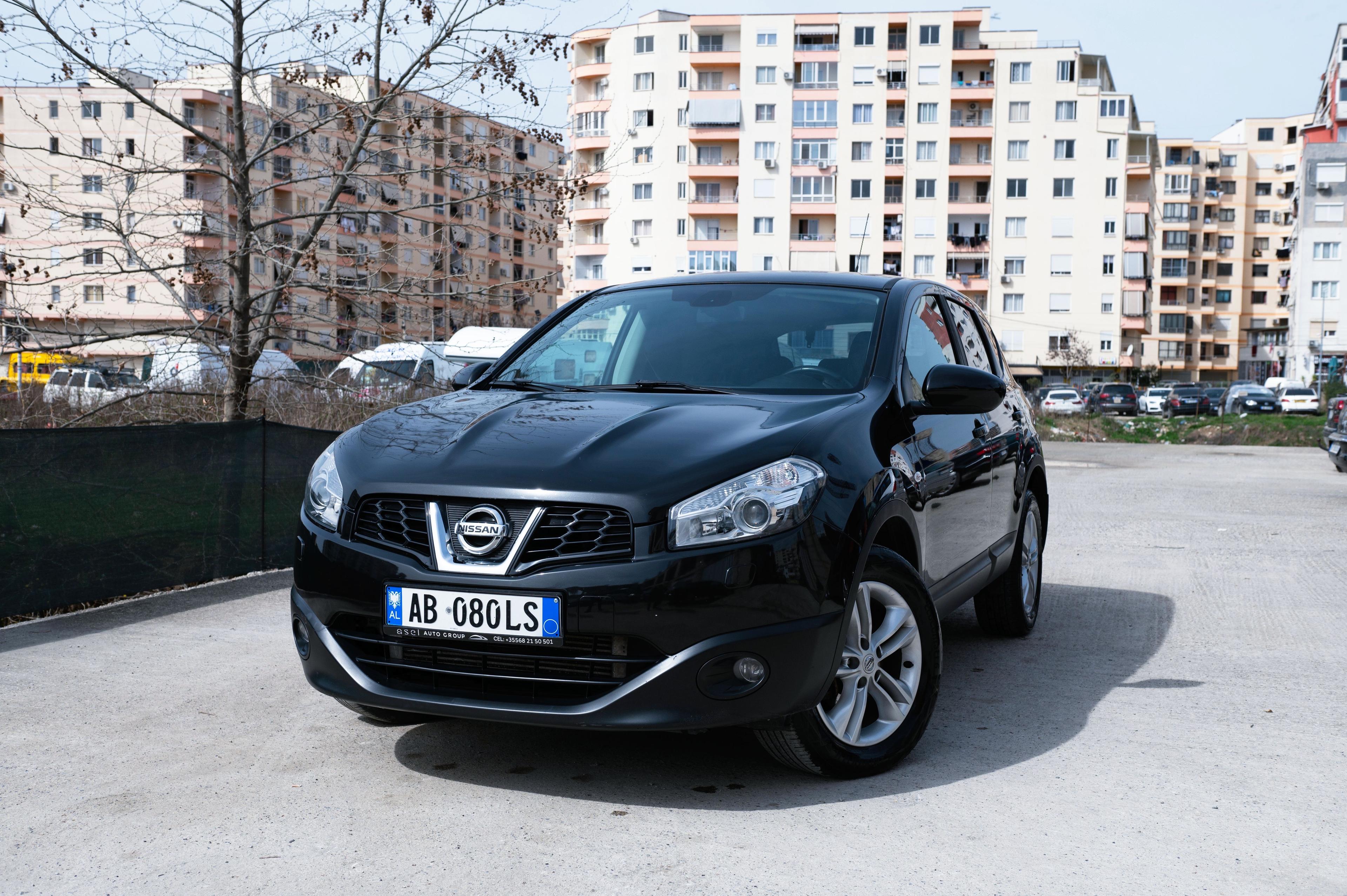 Nissan Qashqai for rent