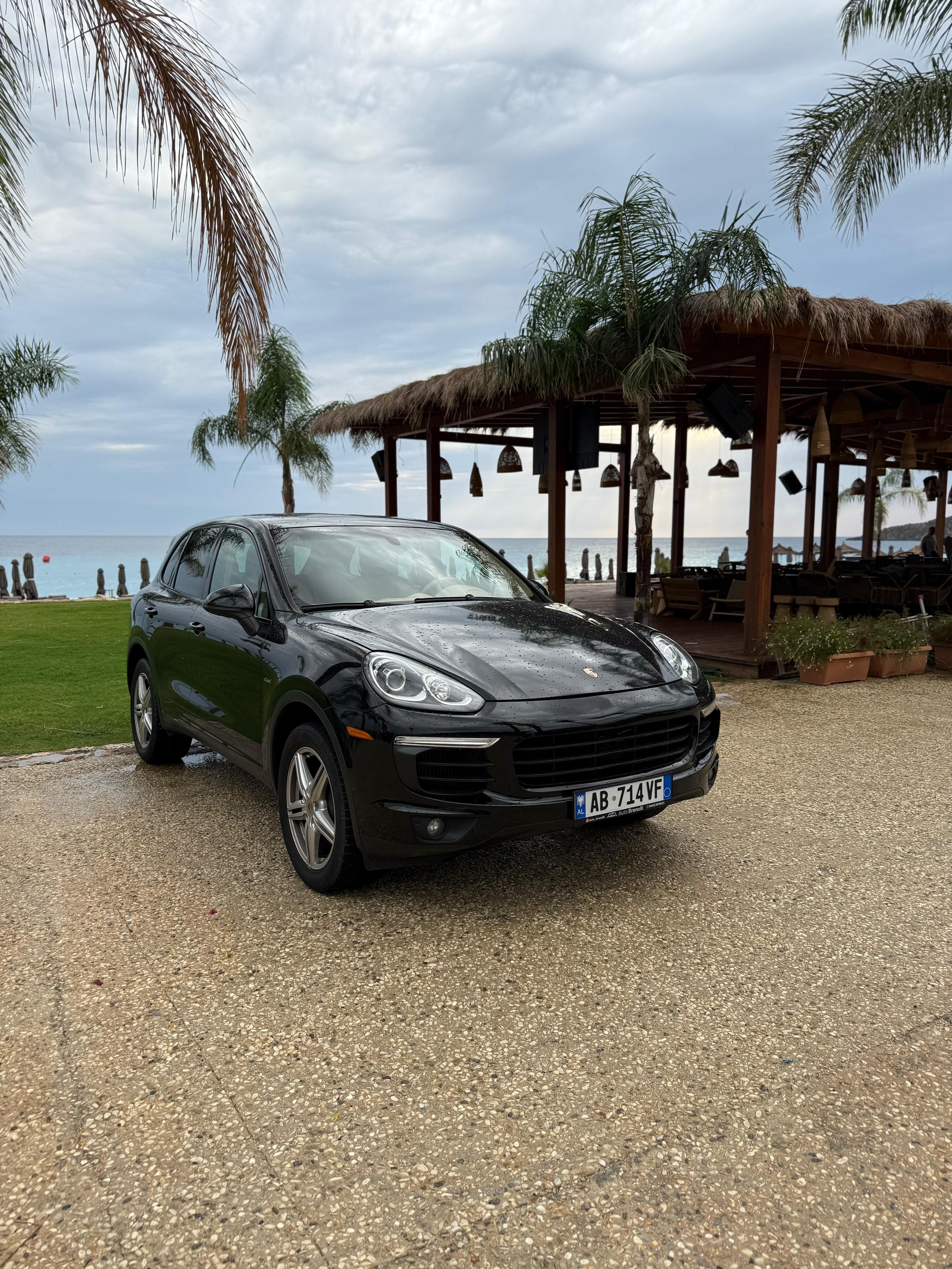 Porsche Cayenne for rent