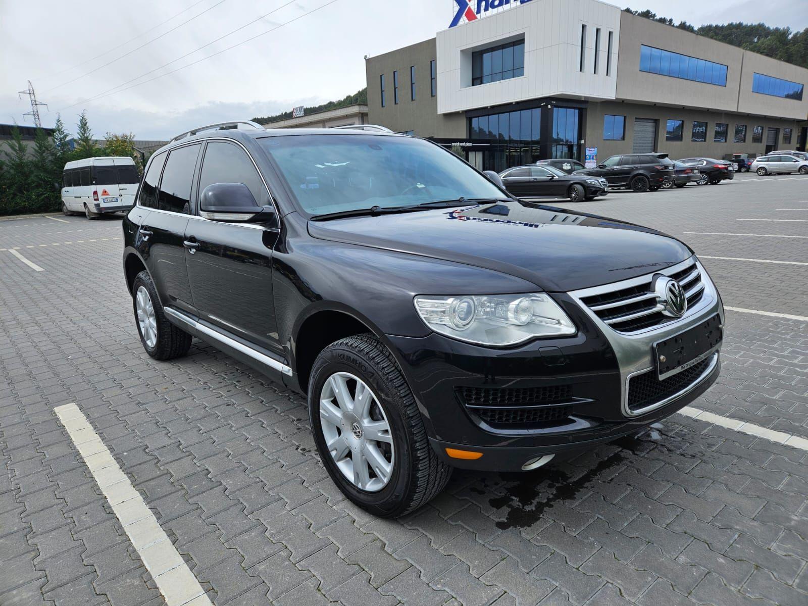 Volkswagen Touareg for rent