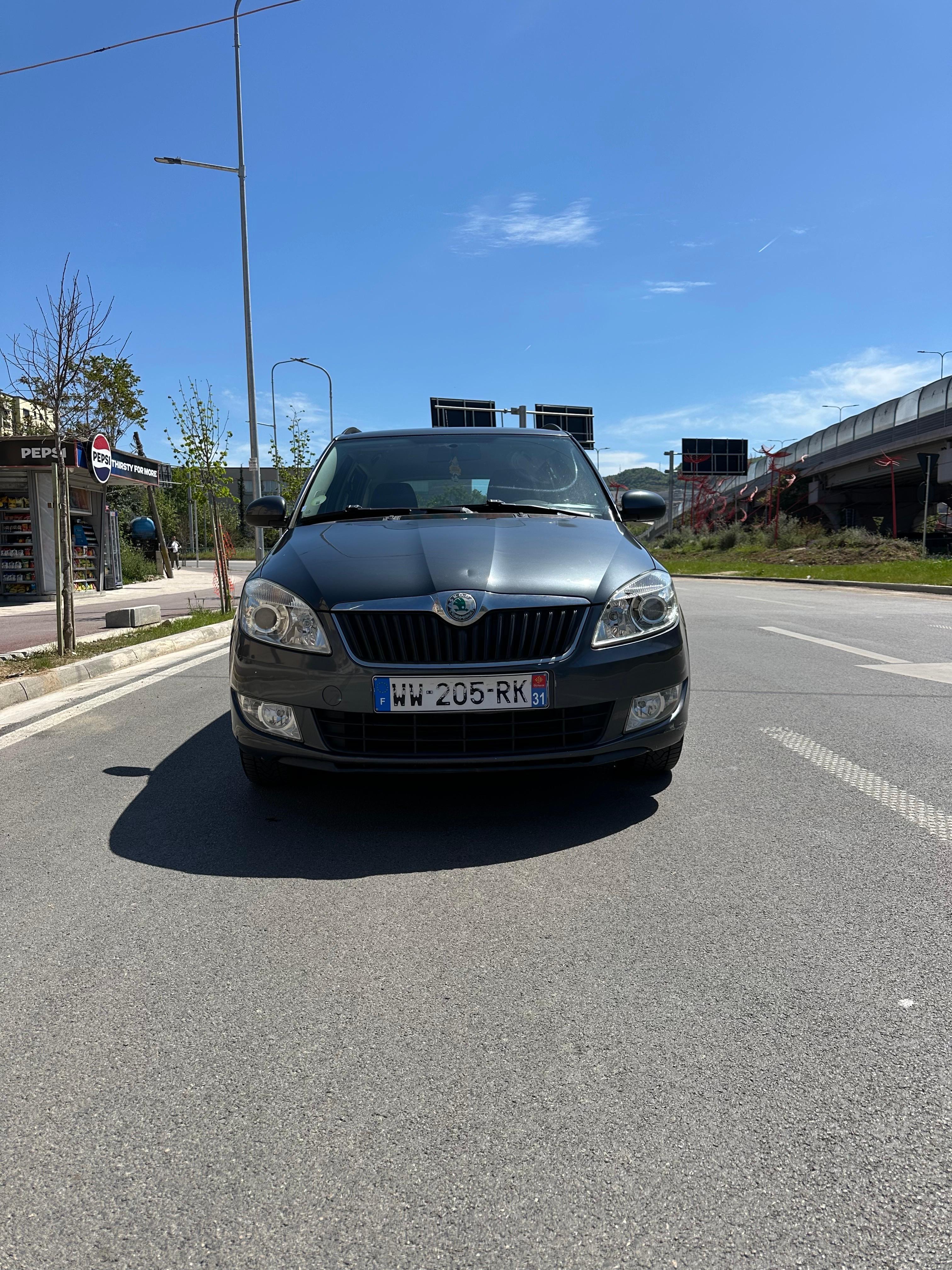 Skoda Fabia for rent