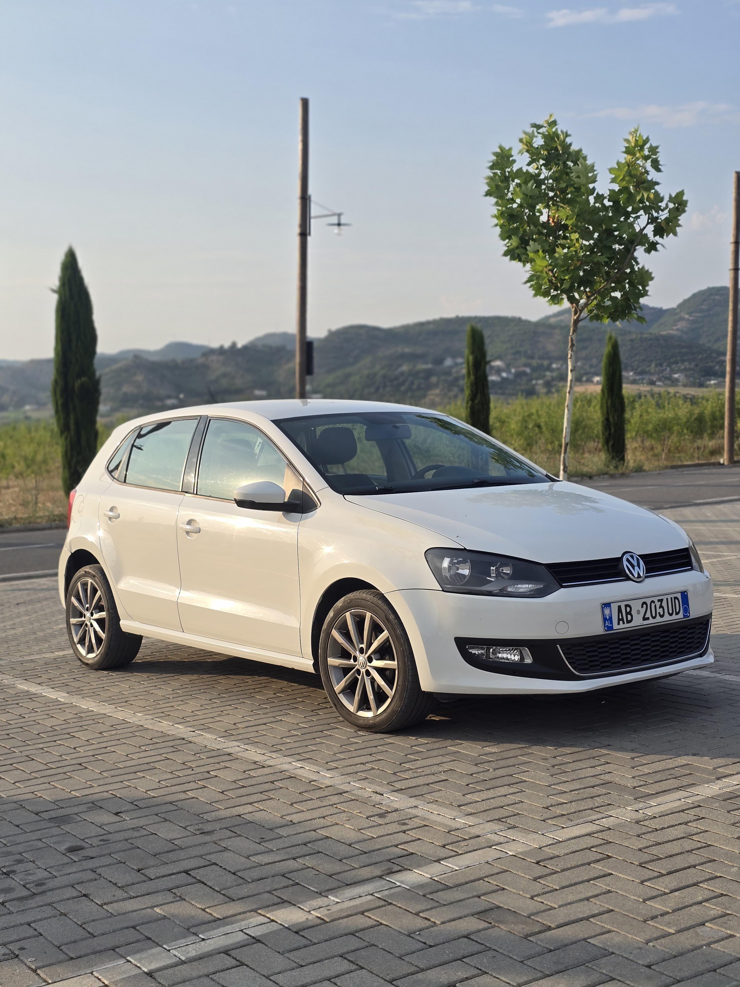 Volkswagen Polo for rent