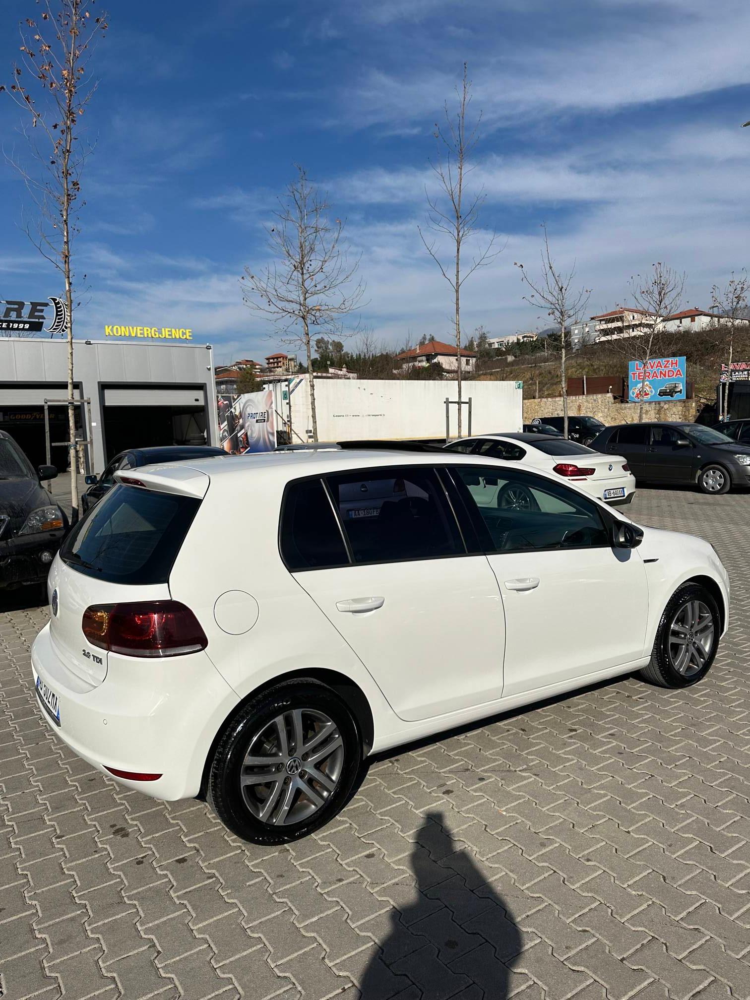 Volkswagen Golf R for rent