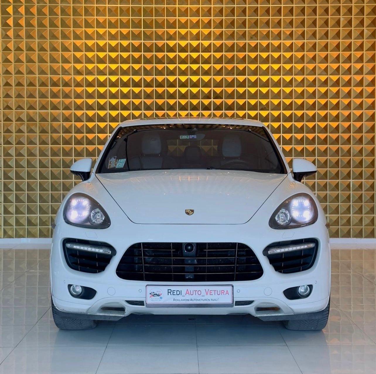 Porsche Cayenne for rent