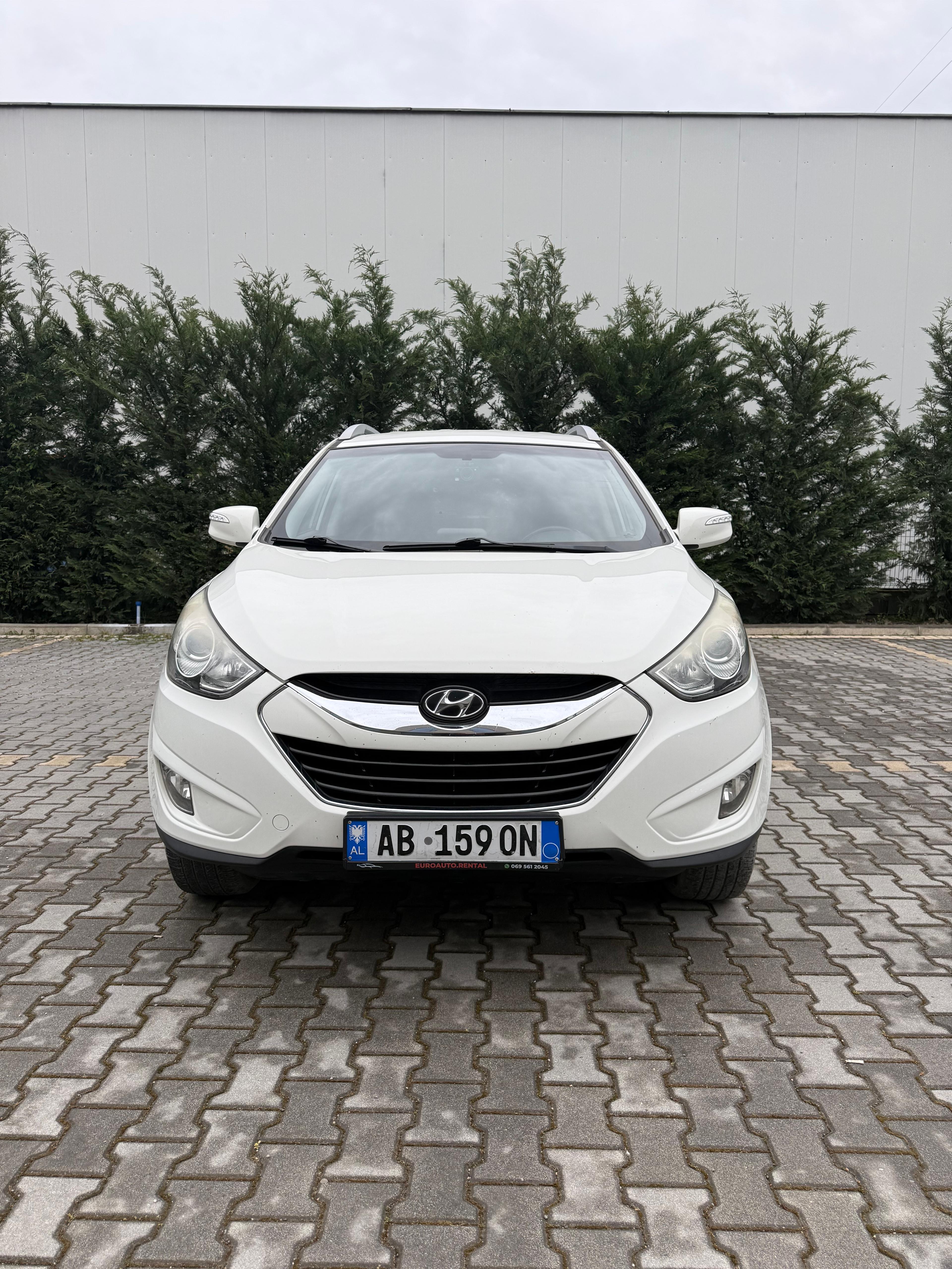 Hyundai Tucson for rent
