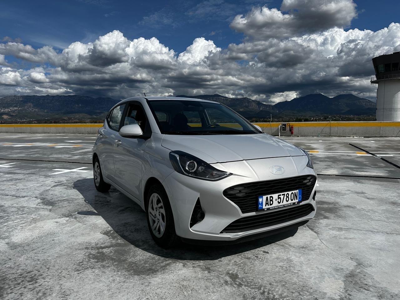 rentx listing card gallery