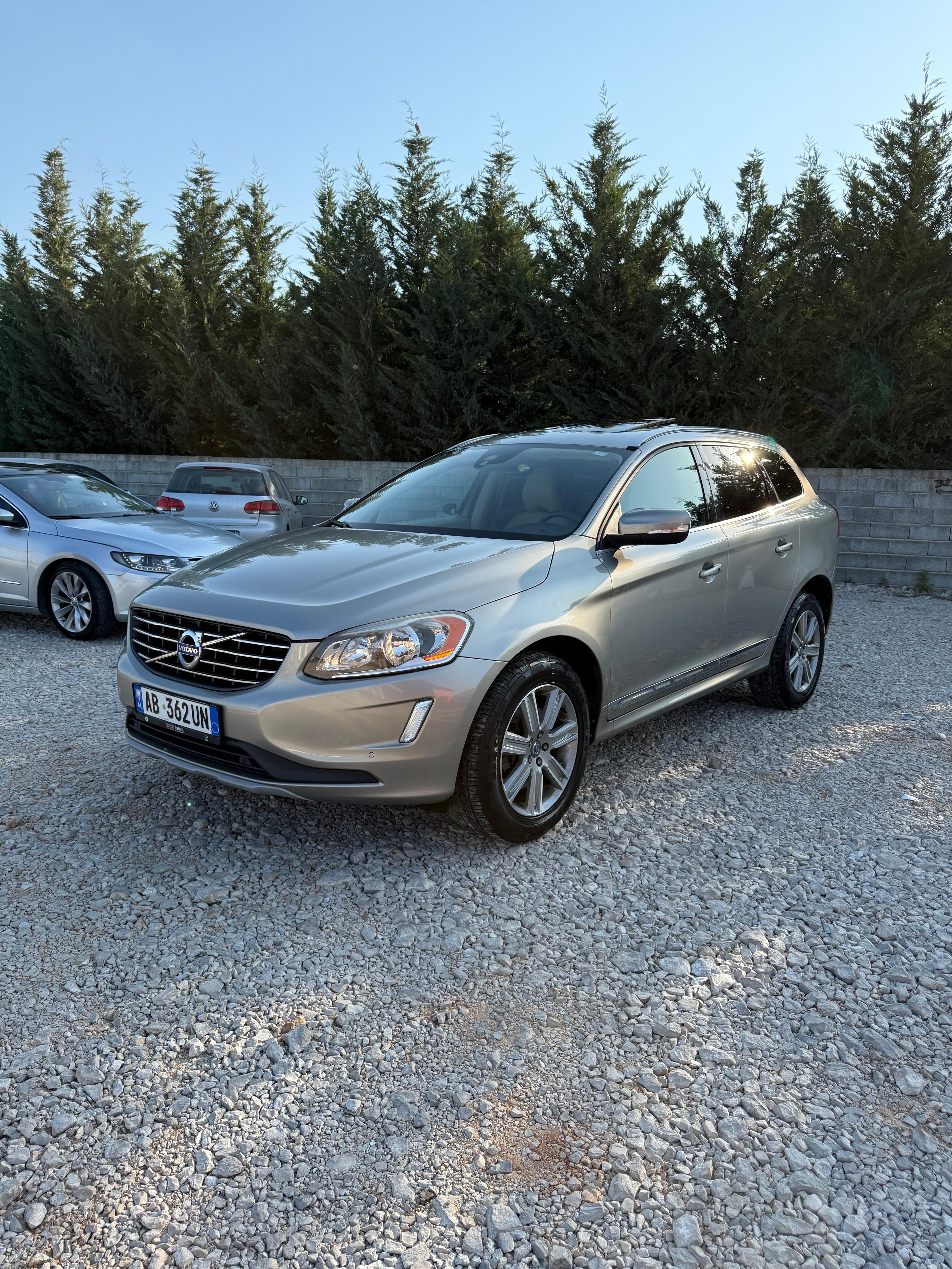 Volvo XC60 for rent