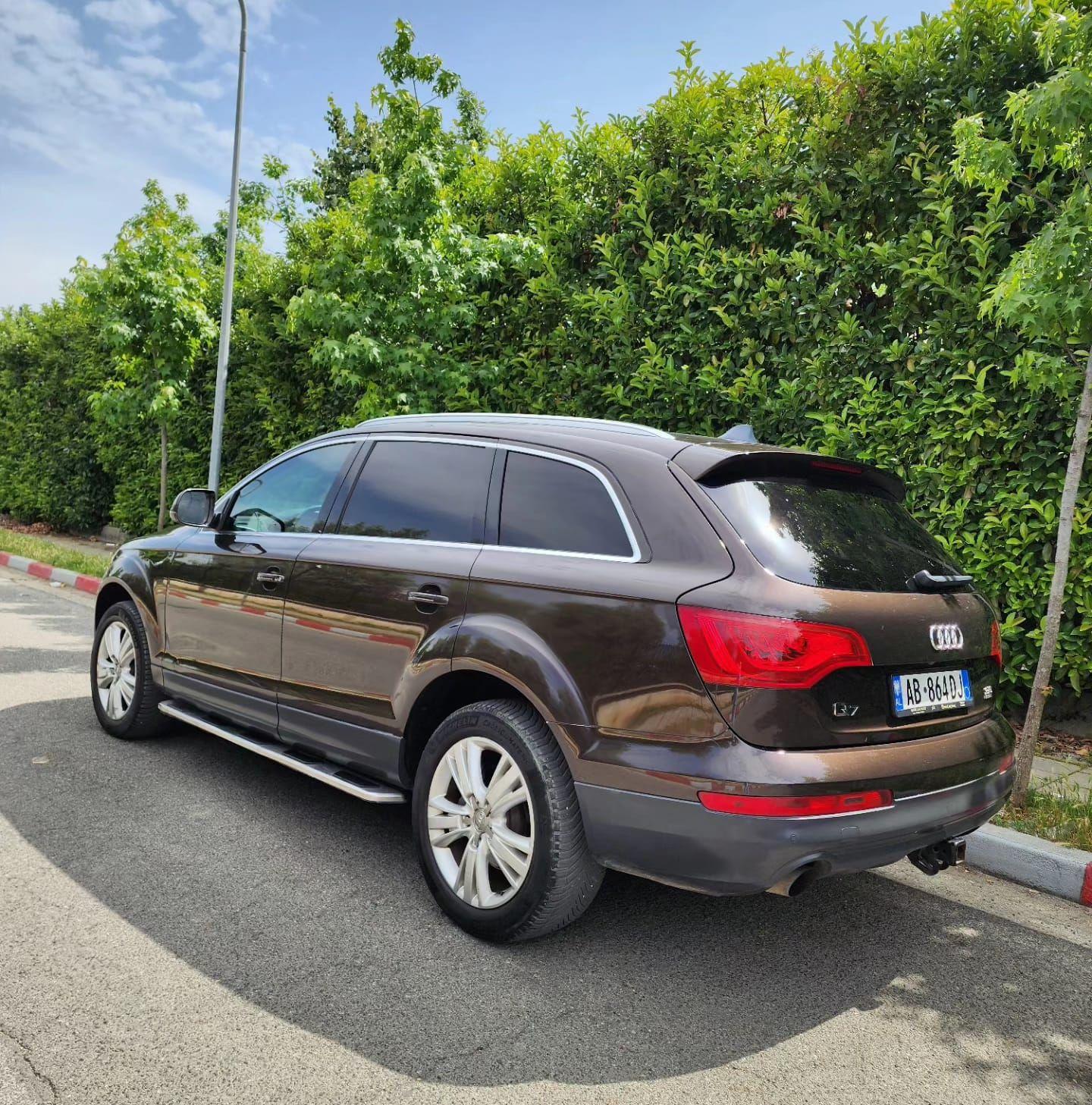 Audi Q7 for rent