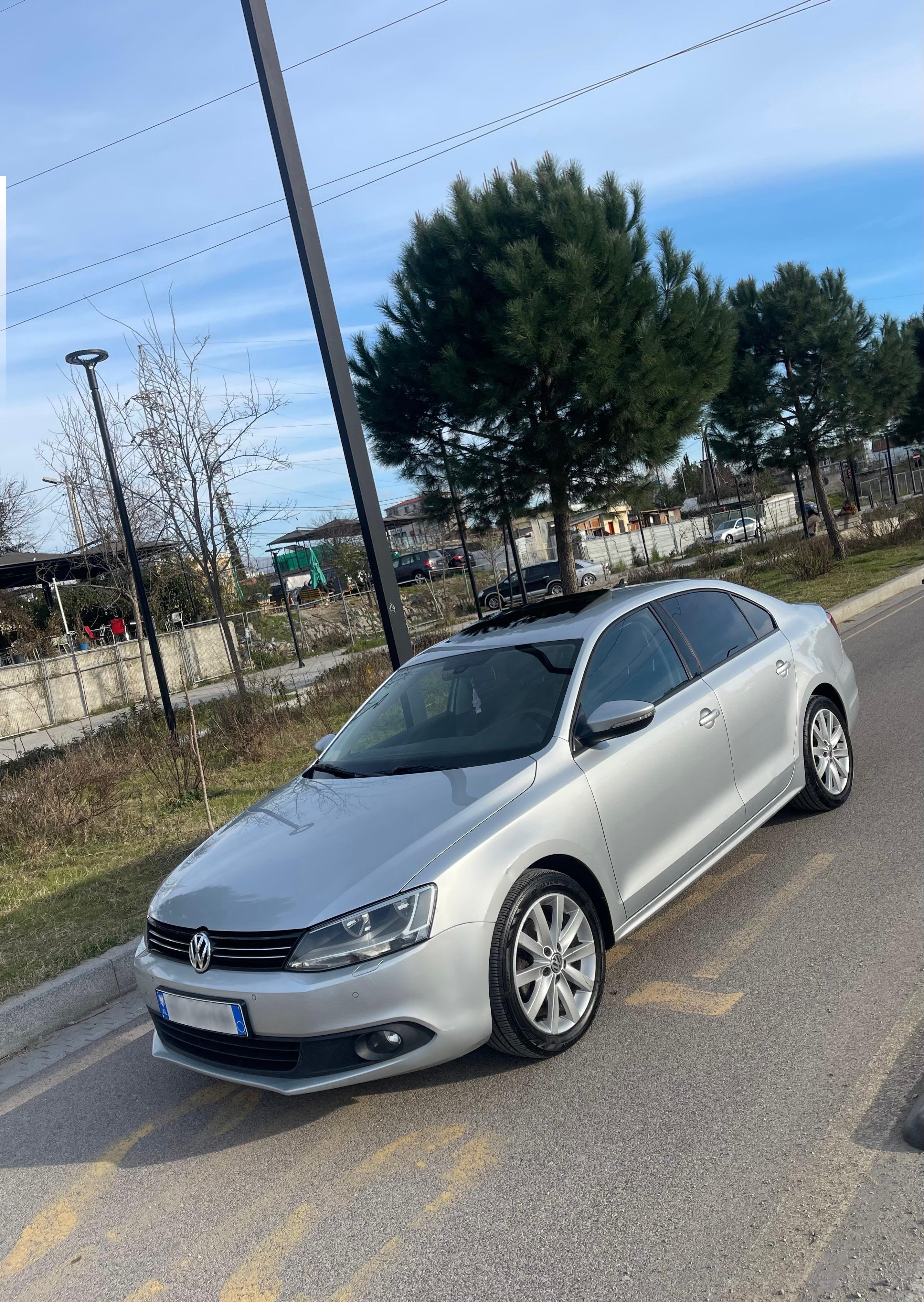 Volkswagen Jetta for rent