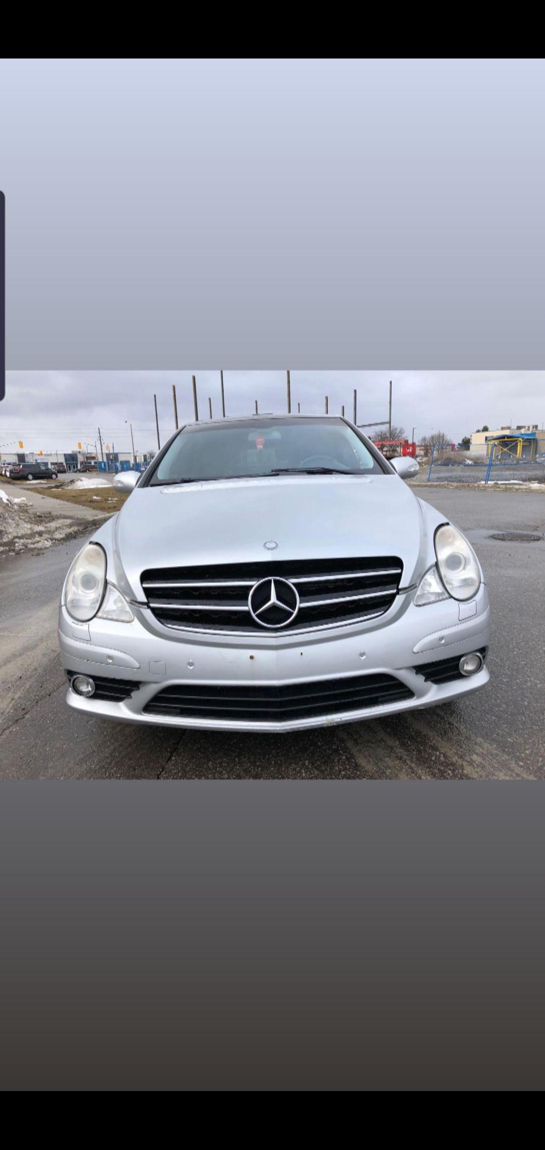 Mercedes-Benz R-Class for rent