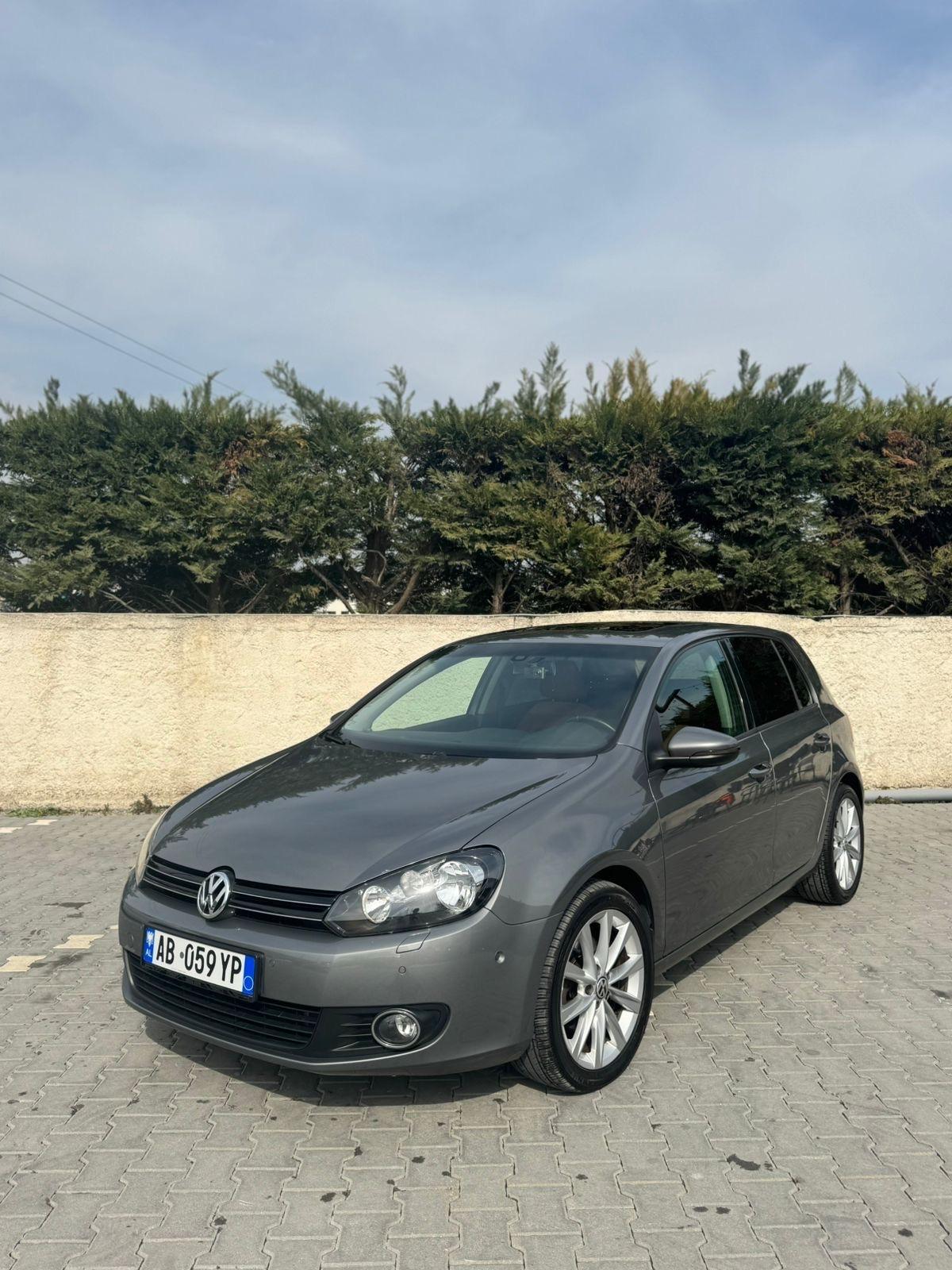 Volkswagen Golf GTI for rent