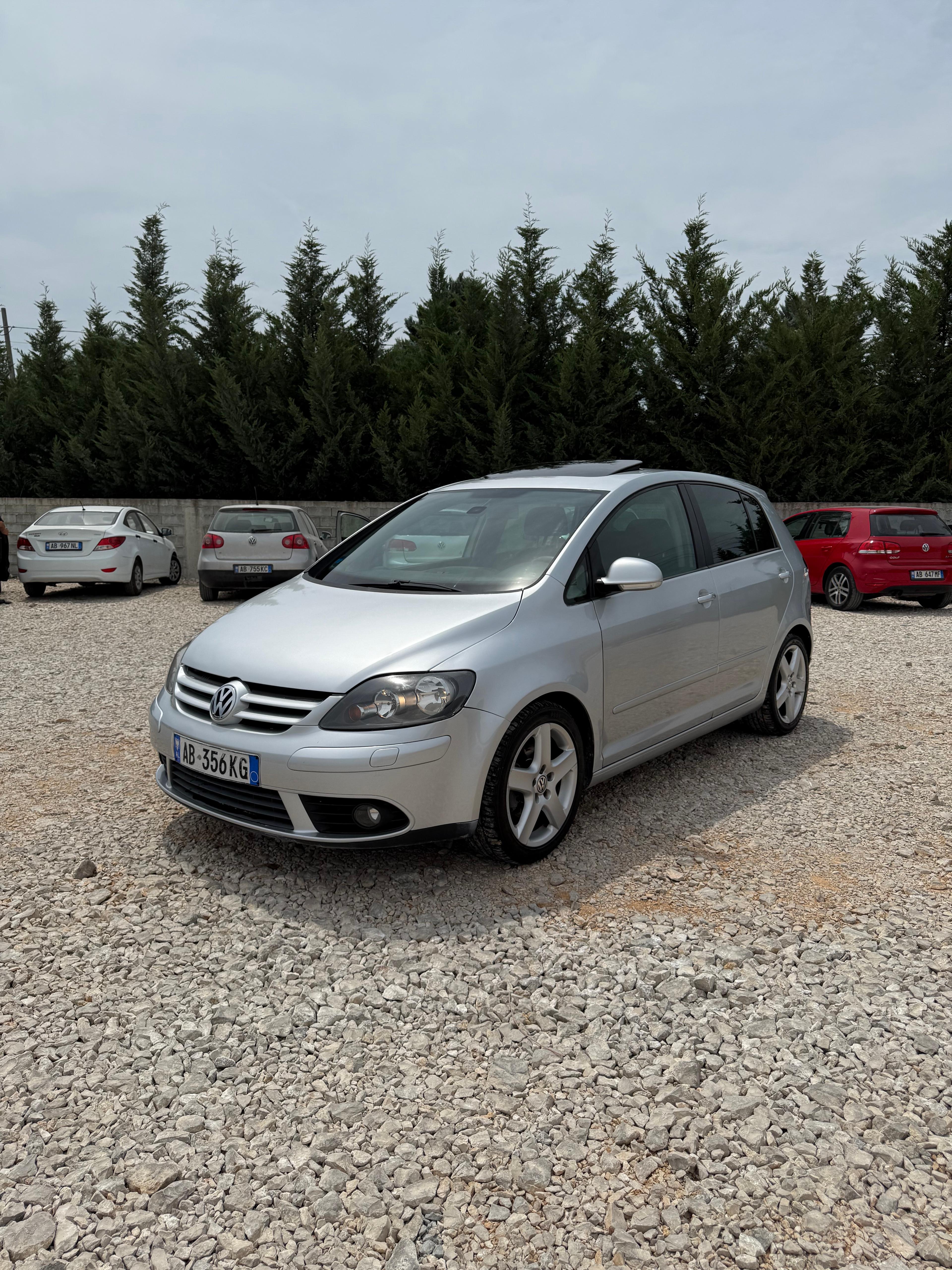 Volkswagen Golf Plus for rent