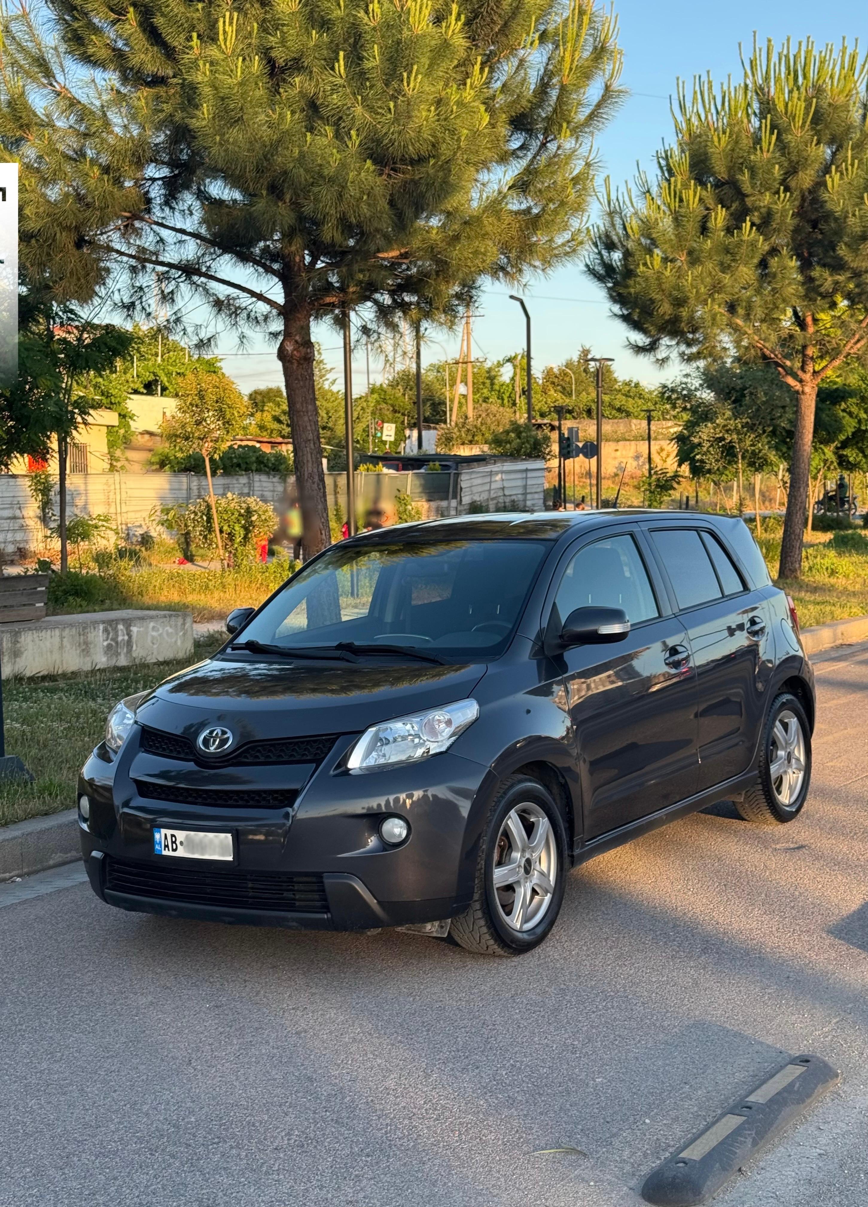 Toyota C-HR for rent