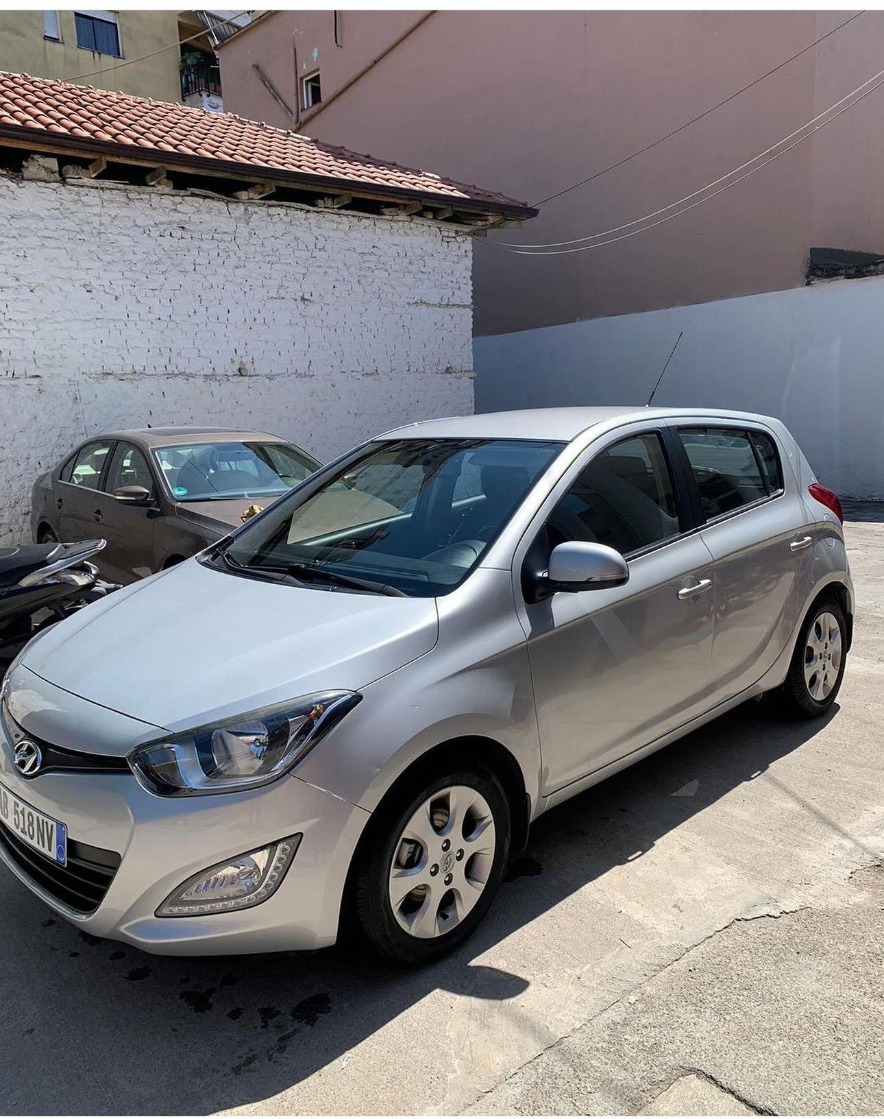 Hyundai Avante for rent