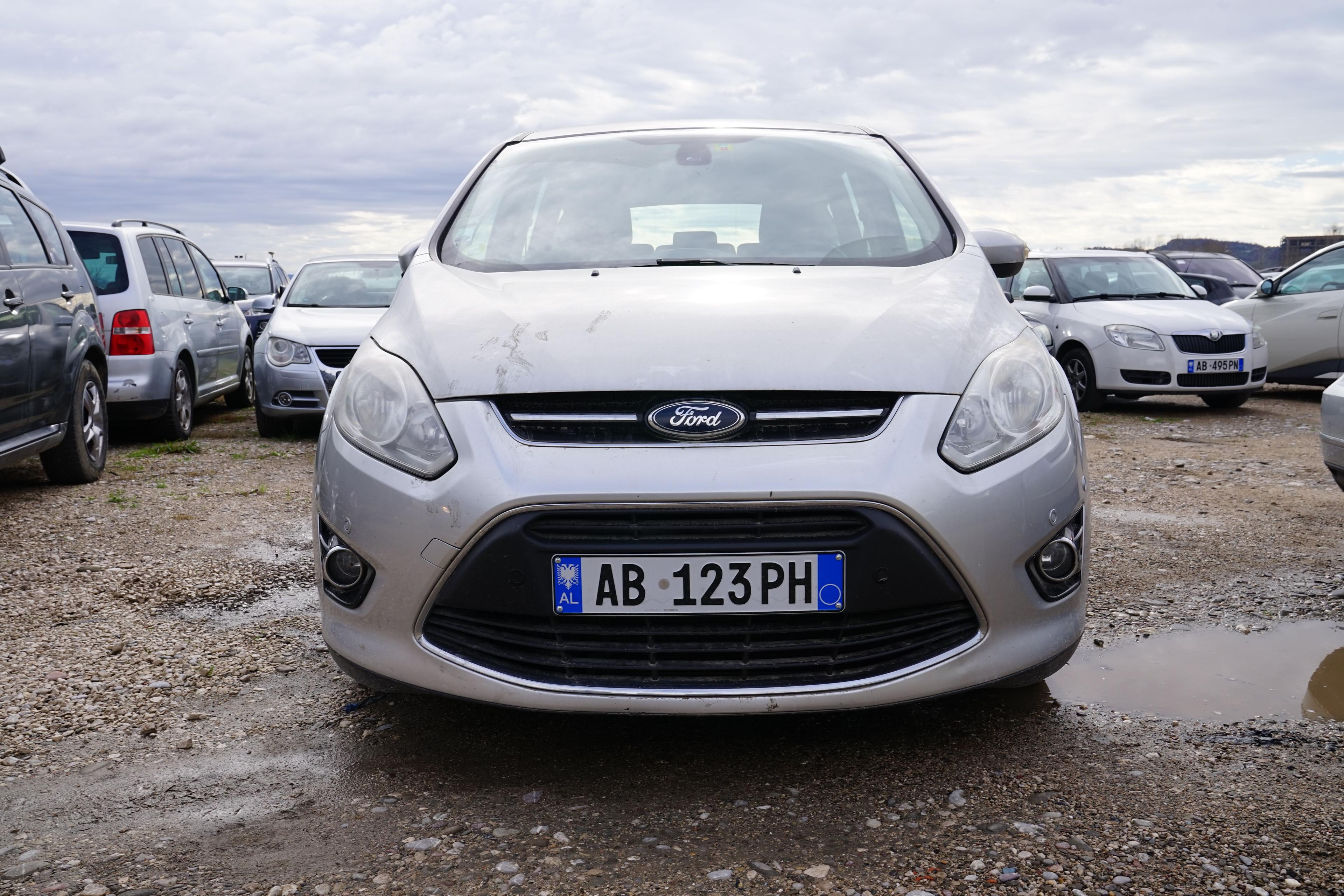 Ford C-MAX Energi for rent
