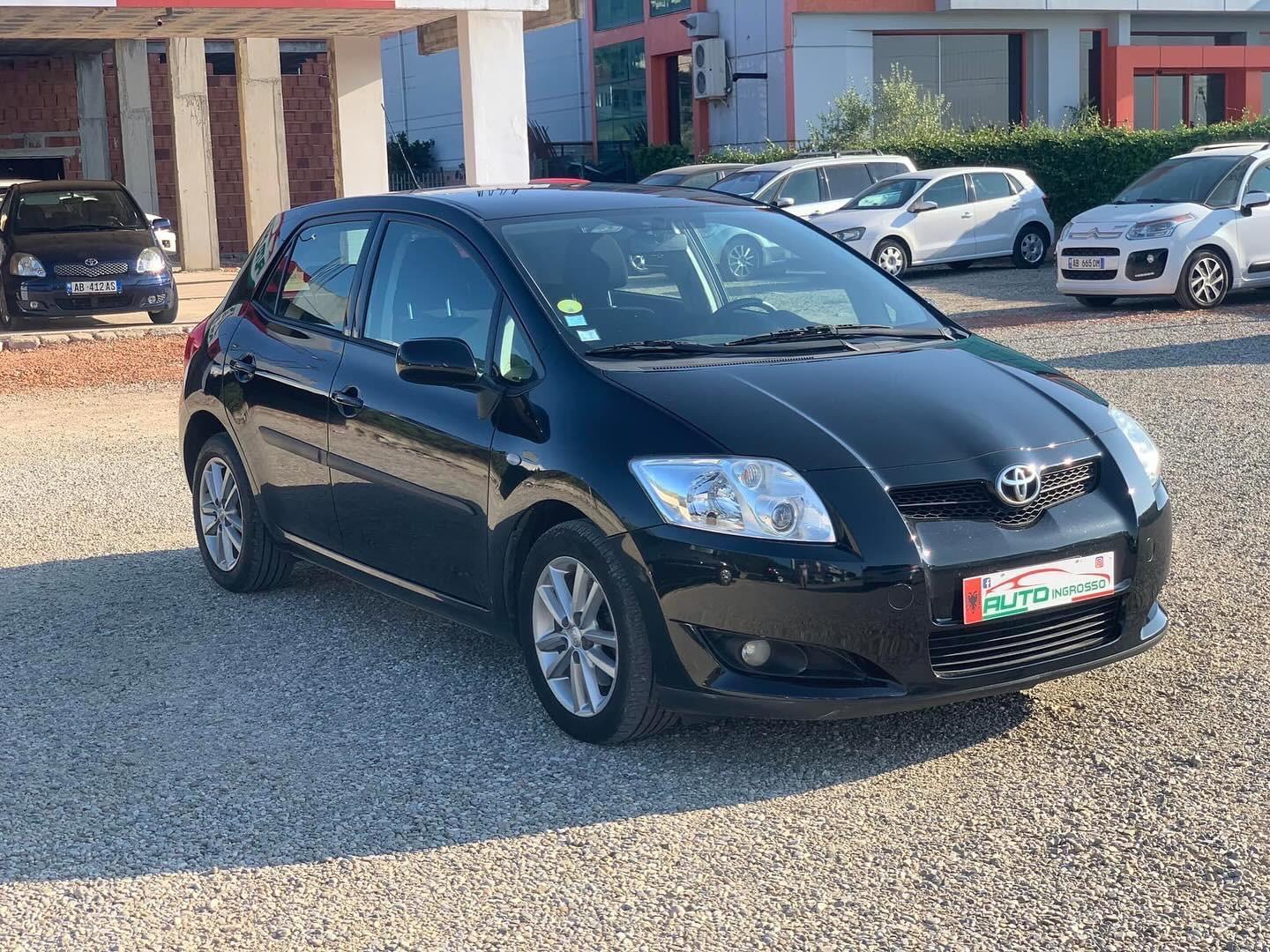 Toyota Auris for rent
