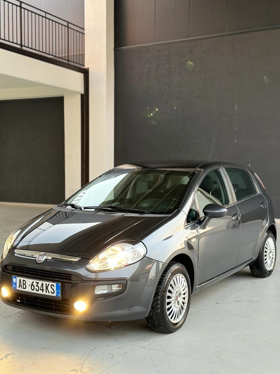 FIAT Grande Punto for rent
