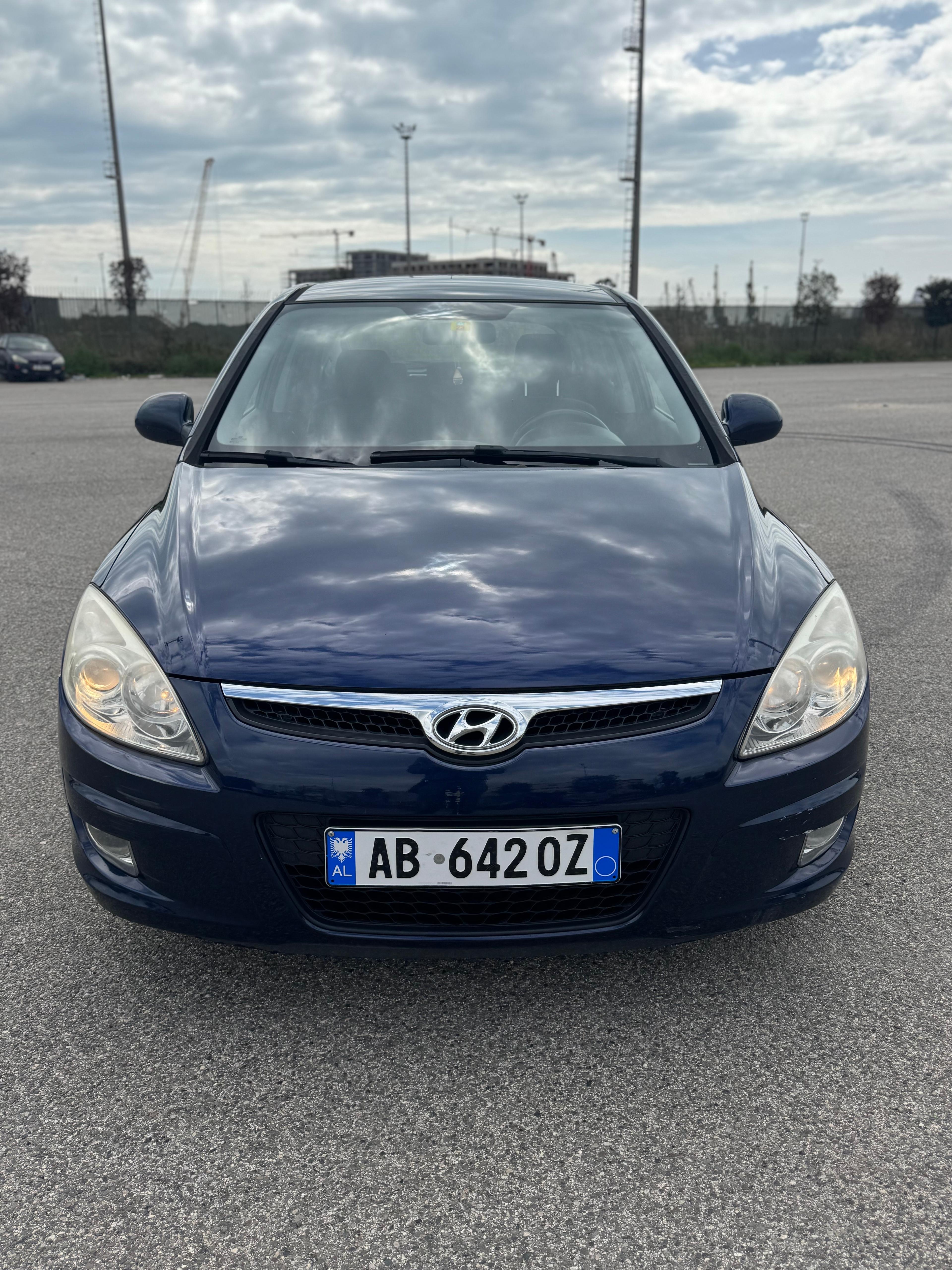 Hyundai I30 for rent