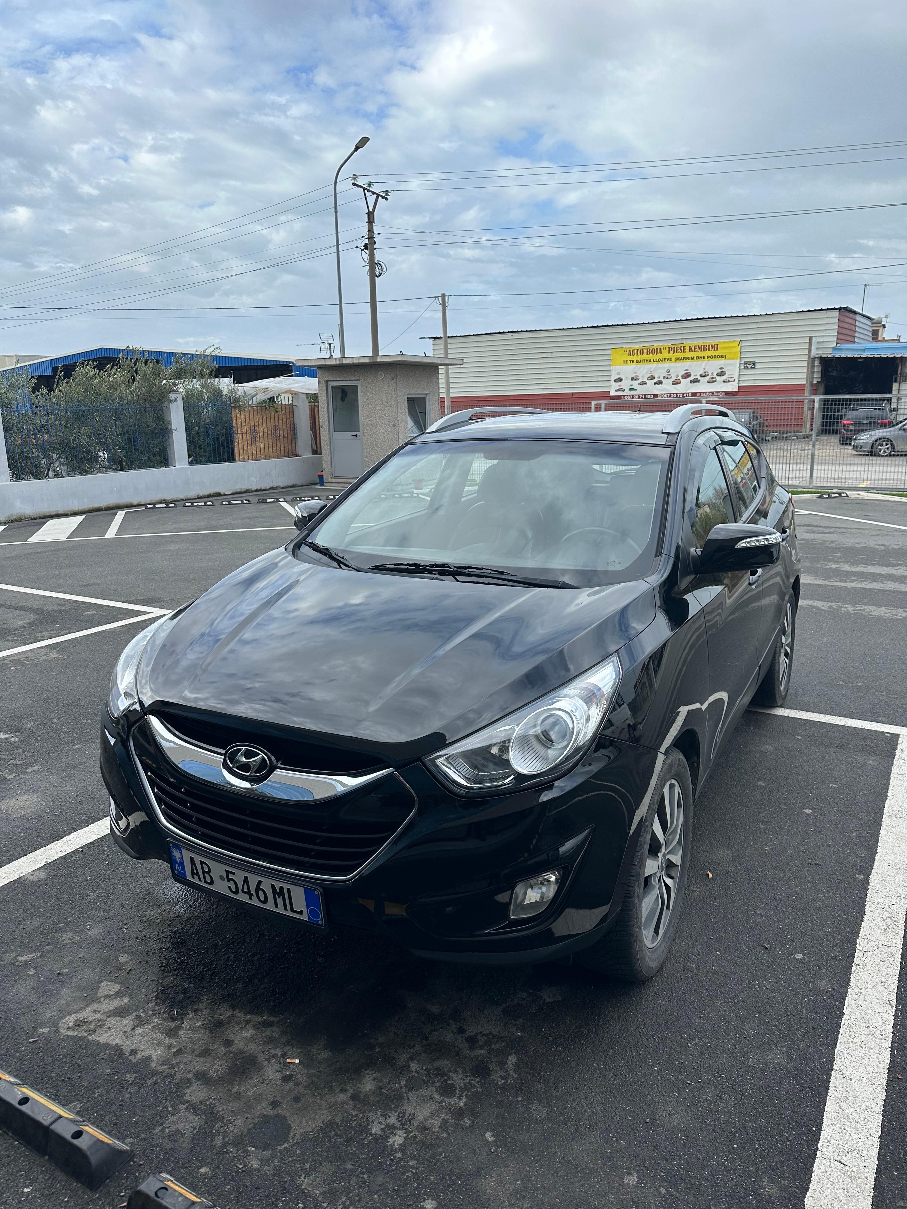 Hyundai Tucson for rent